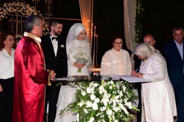 Foto - Korkunç kazada acı detay! Balayından dönüyormuş