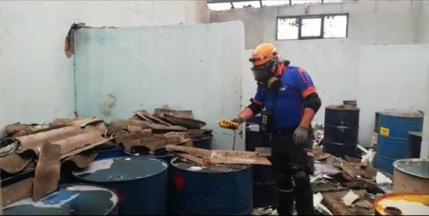 Foto - Korkunç manzara yeni günün ilk ışıklarıyla ortaya çıktı! Patlamanın yaşandığı havai fişek fabrikası savaş alanına döndü