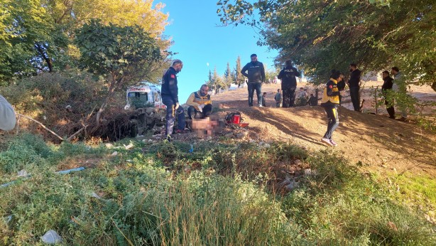 Foto - Korkunç olay! Boş arazide çocuk cesedi bulundu