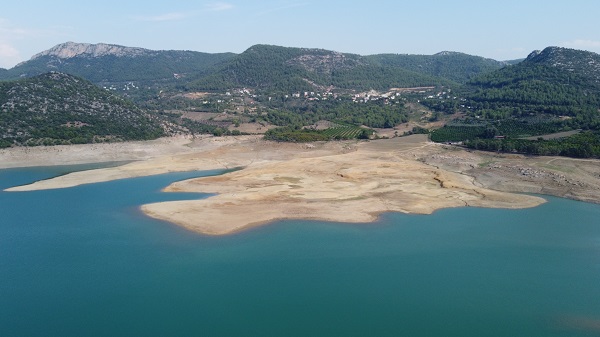 Foto - Korkutan gerçek! O barajın suyu bitmek üzere