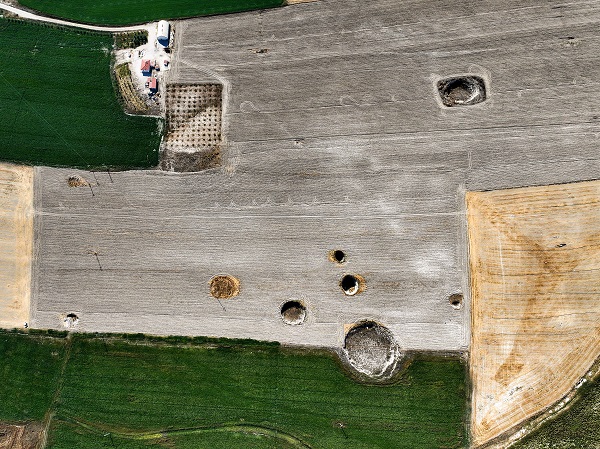 Foto - Korkutan görüntü! Tek karede tam 24 adet obruk