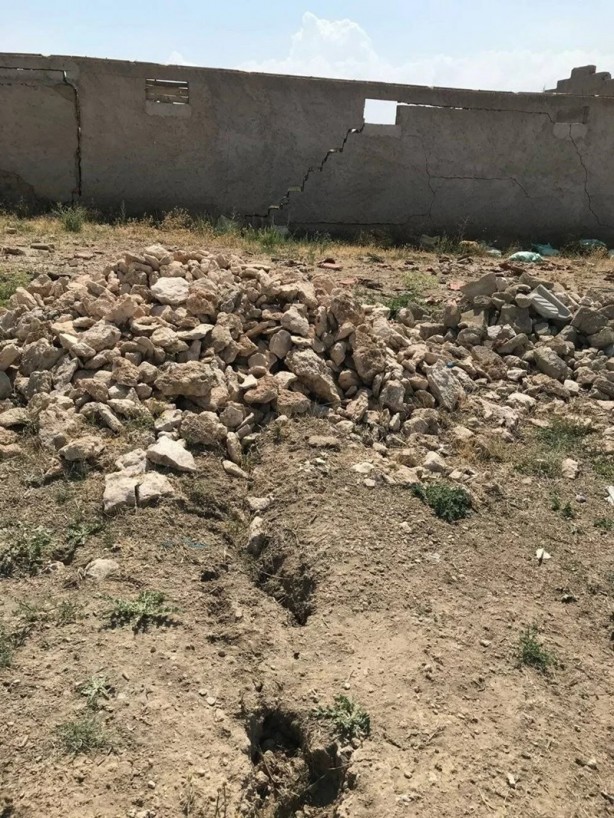 Foto - Korkutan görüntü! Yarıklar yerleşim yerlerine ulaştı