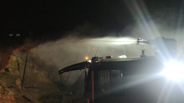 Foto - Korkutan yangın söndürüldü