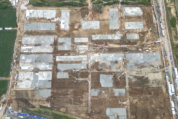 Foto - Korona paniği hortladı! Hastane inşa etmeye başladılar