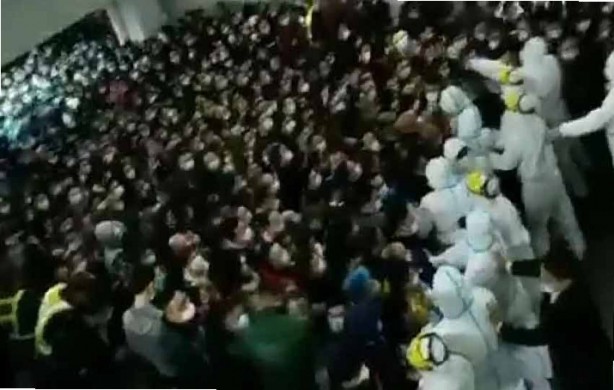 Foto - Korona'dan sonra yeni tehlike! Türkiye sınırına dayandı