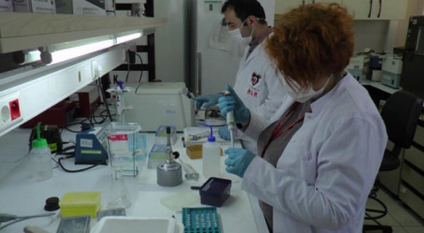 Foto - Koronavirüs aşısında sıcak gelişme! 157 milyon dolarlık dev anlaşmayı duyurdular