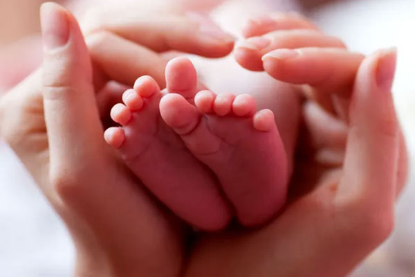 "Koronavirüs bulaşmıyor" deniyordu... Kötü haber geldi!