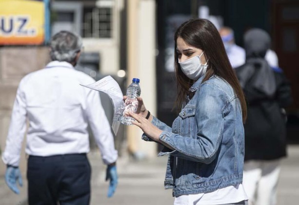 Foto - Koronavirüs gölgesinde YKS! İşte Türkiye'den sınav manzaraları