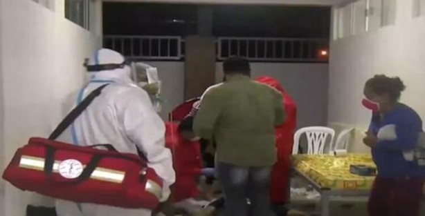 Foto - Koronavirüs hastasının ölüm anını televizyonda yayınladılar