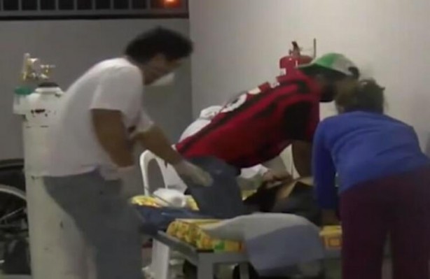 Foto - Koronavirüs hastasının ölüm anını televizyonda yayınladılar