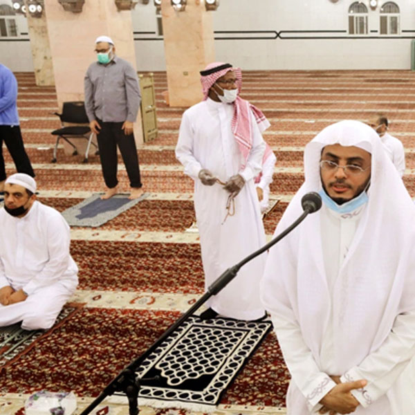 Koronavirüs krizi sonrası Suudi Arabistan camileri tekrar açıyor