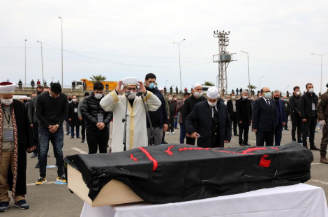 Foto - Koronavirüs nedeniyle hayatını kaybeden Haydar Baş son yolculuğuna böyle uğurlandı