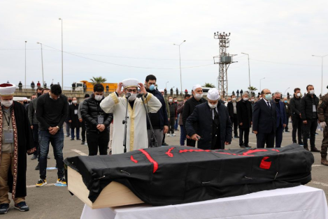 Foto - Koronavirüs nedeniyle hayatını kaybeden Haydar Baş son yolculuğuna böyle uğurlandı