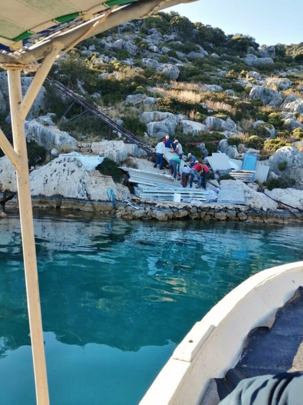 Foto - Koronavirüs salgını sürecinde pes dedirten olay: Tam 48 saat boyunca...