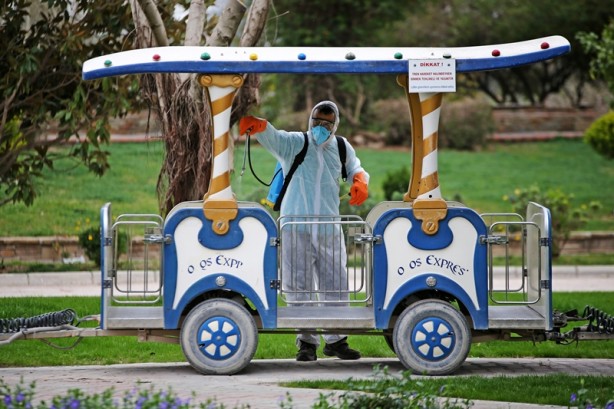 Foto - ‘Koronavirüs timi’ zorlu mesaide