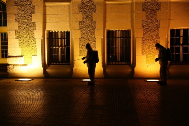 Foto - ‘Koronavirüs timi’ zorlu mesaide