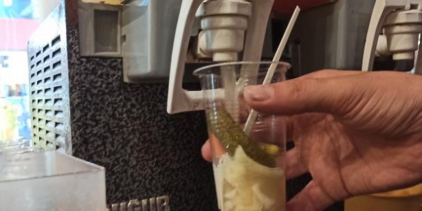 Foto - Koronavirüs vakaları tırmanınca turşu satışları da hız kazandı! Turşu suyu içmenin faydaları ve en kolay turşu tarifi 