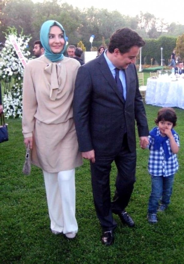 Foto - Koronavirüse yakalanan Ali Babacan'ın hastaneye kaldırıldı