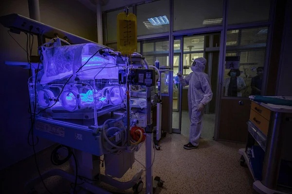 Foto - Koronavirüslü çocuklar ilk kez görüntülendi