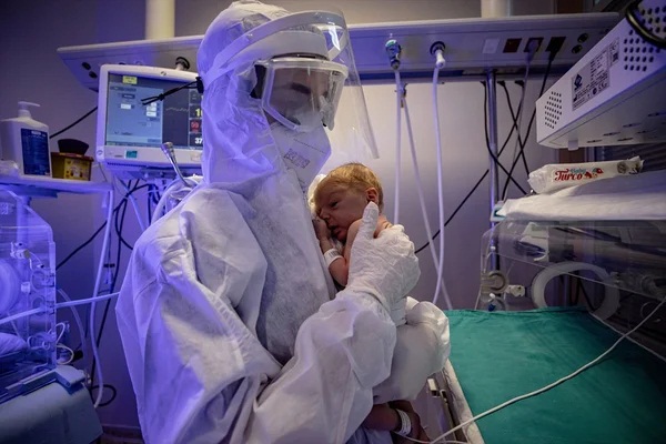 Foto - Koronavirüslü çocuklar ilk kez görüntülendi