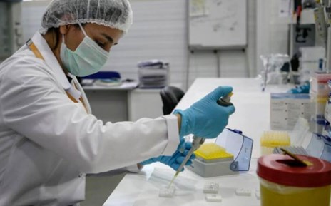 Foto - Koronavirüste önemli gelişme! ABD’li dev şirket denemeye başladıklarını duyurdu