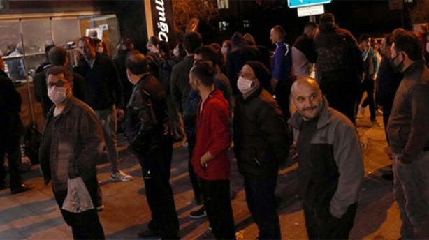 Foto - Koronavirüste tuhaf zikzak! 10 Nisan gecesinin etkisi ortaya çıktı...