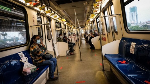 Foto - Koronavirüsten sonraki felaket olarak adlandırılıyordu! Bu kez o ülkede saldırıya geçtiler