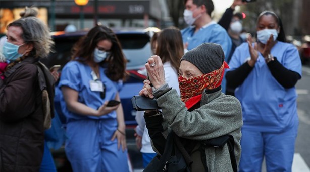 Koronavirüsün 3 yeni belirtisi daha ortaya çıktı