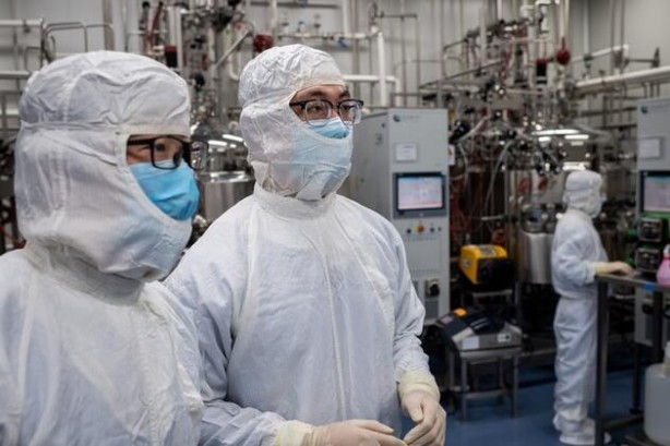 Koronavirüsün ne zaman biteceği konuşulurken DSÖ'nün son açıklaması şaşkına uğrattı