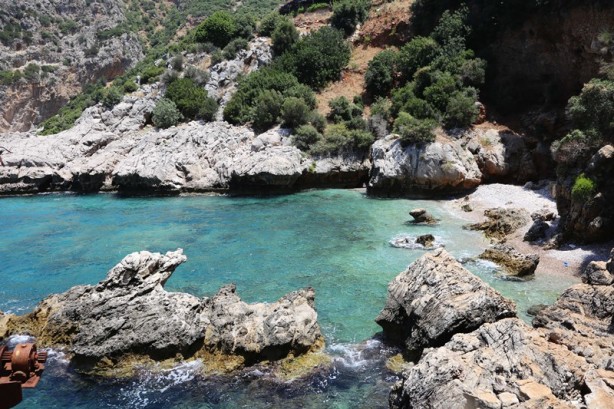 Foto - Korsanların saklandığı koy turistlerin ilgi odağı oldu