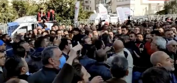 Foto - Korumalar darbetti! Zam isteyen işçilere Kılıçdaroğlu tarifesi