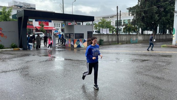 Foto - Koşarak yetiştiler! Maraton sınavdan önce başladı