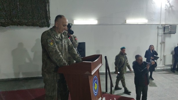 Foto - Kosova Cumhurbaşkanı Mehmetçikle iftar yaptı