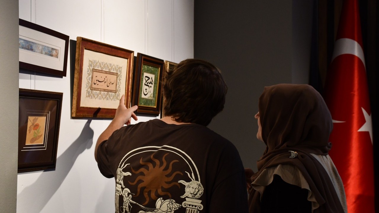 Foto - Kosova'da 'Müstesna' isimli tezhip sergisi açıldı