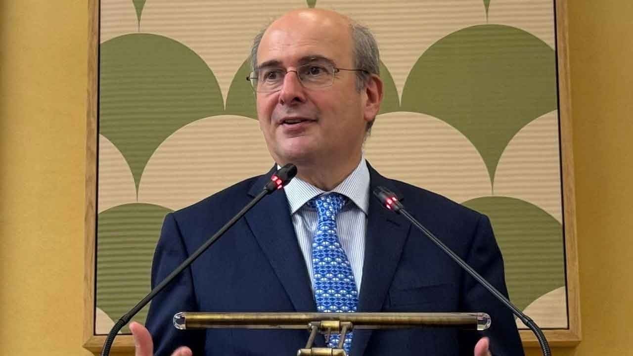 Foto - Kostis Hatzidakis'in avuntusuna bakın: Türkiye'ye karşı F-35'ler ve savaş gemileri geliyor
