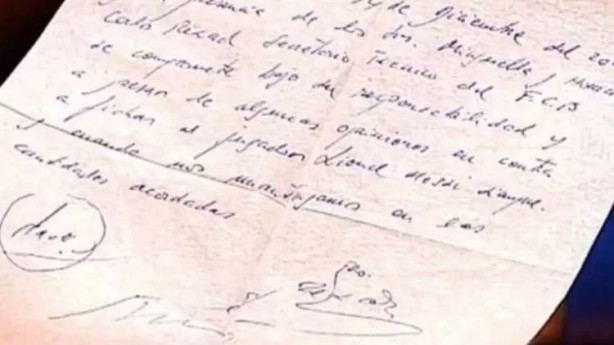 Foto - Koşun Ekrem’e haber verin! Messi’nin peçetesi açık arttırmada