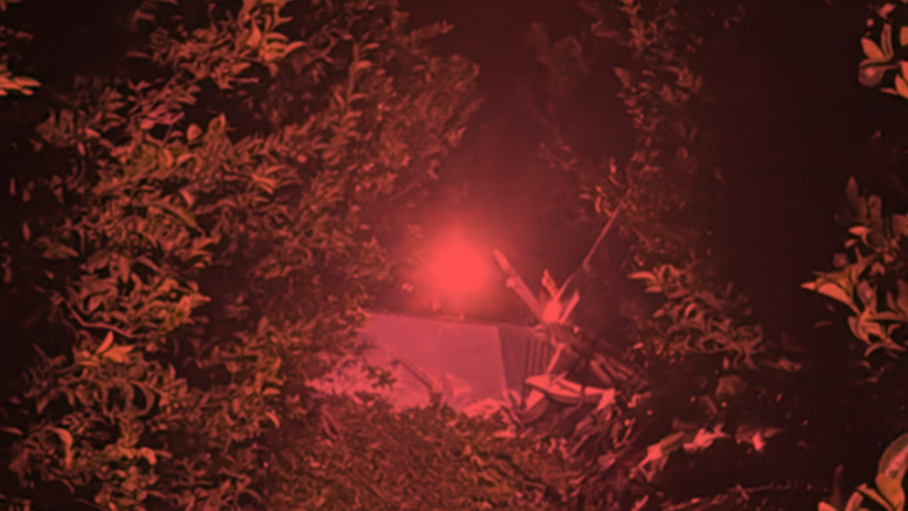 Vali kötü haberi duyurdu! Adana'da eğitim uçağı düştü