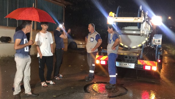 Kötü koku ekipleri harekete geçirdi! Sebebi bakın ne çıktı