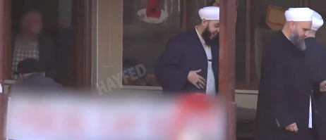 Foto - Köy kahvesine giden Tebliğcilere büyük terbiyesizlik!