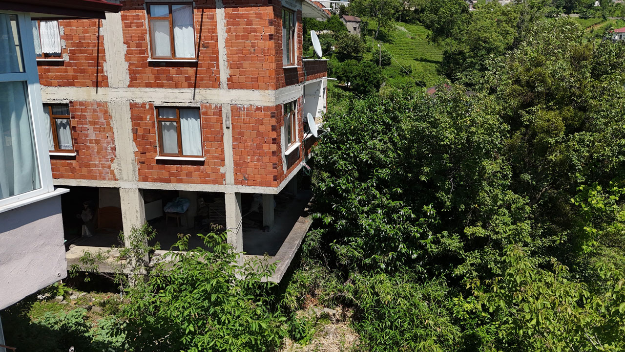 Foto - Köy sakinleri canından bezdi! Bir köy yok olma tehlikesiyle karşı karşıya