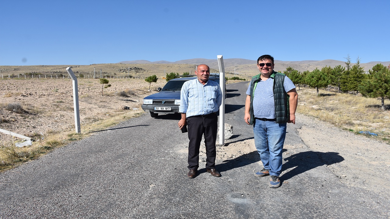 Foto - Köy yolunu bu gerekçeyle kapattı! 