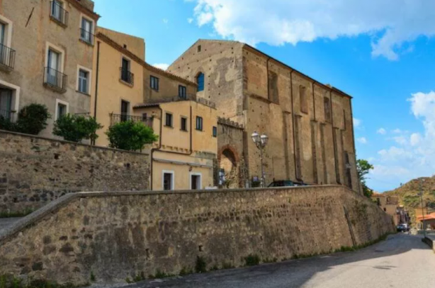 Foto - Köye dönüş için büyük teşvik... Taşınana 44 bin euro! Tek bir şart var...