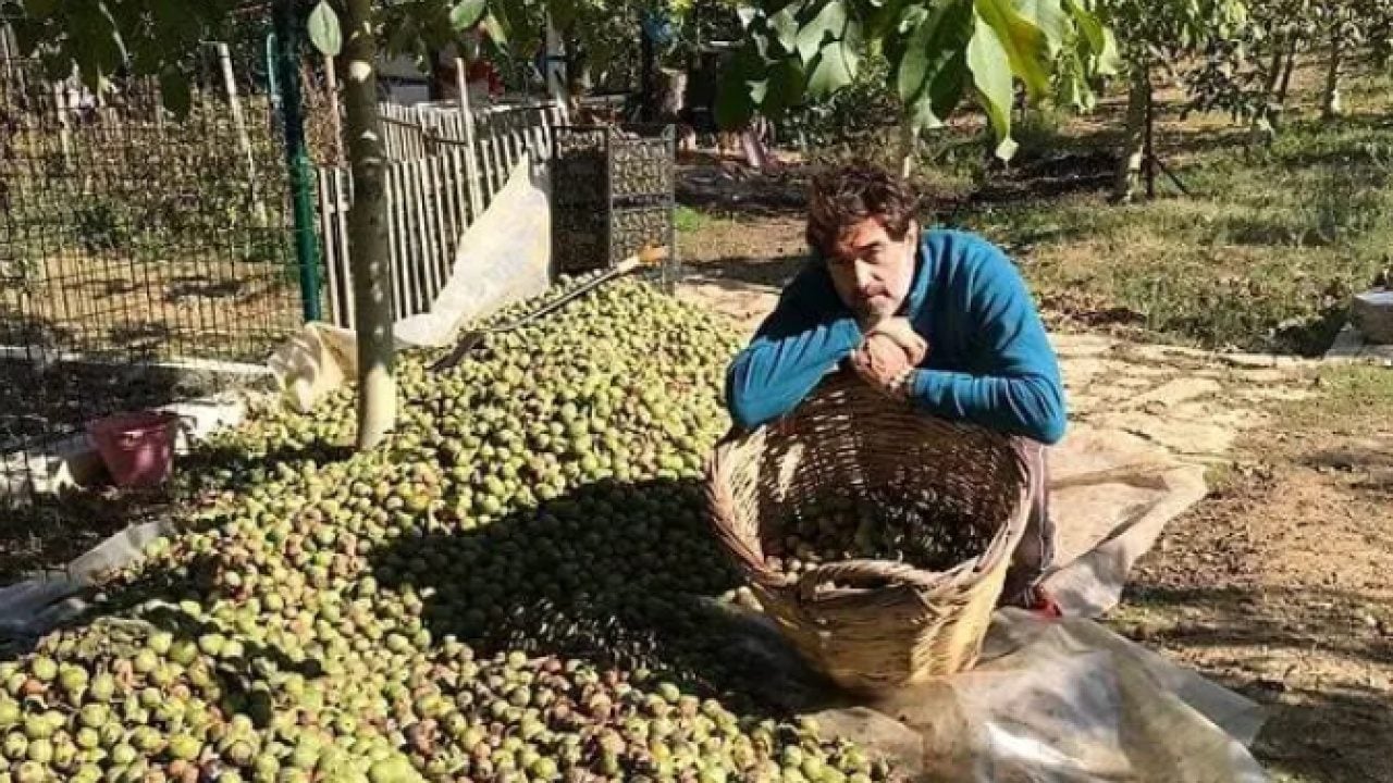Foto - Burak Hakkı'nın yeni mesleği şaşırttı! Şimdi siparişlere yetişemiyor!