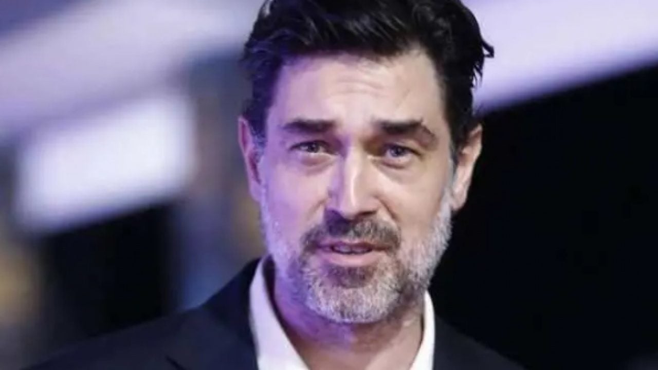 Foto - Burak Hakkı'nın yeni mesleği şaşırttı! Şimdi siparişlere yetişemiyor!