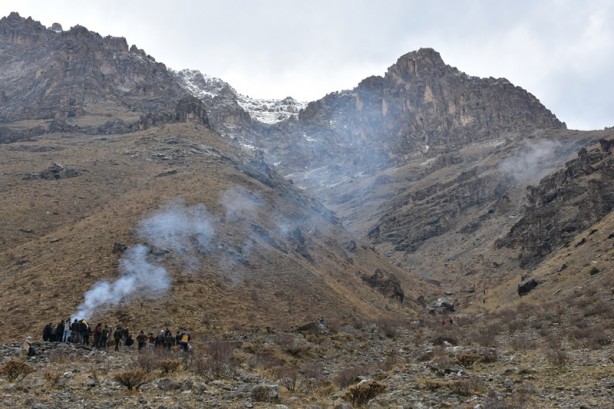 Foto - Koyunlarını ararken kayalıklardan düştü! Hakkari seferber oldu