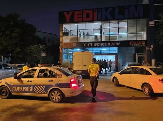 Foto - KPSS soruşturması kapsamında Yediiklim Yayınevine operasyon