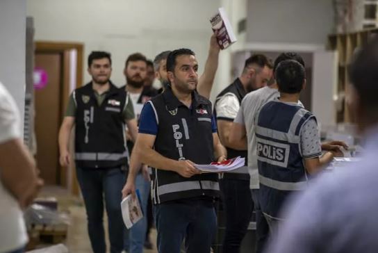 KPSS soruşturması kapsamında Yediiklim Yayınevine operasyon