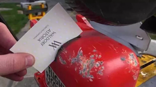 Foto - Kara kutuyu açtılar! İçinden bakın ne çıktı... İlk kez dünya ile paylaştılar