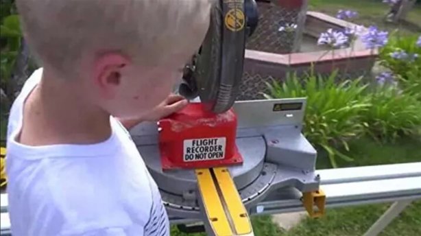 Foto - Kara kutuyu açtılar! İçinden bakın ne çıktı... İlk kez dünya ile paylaştılar