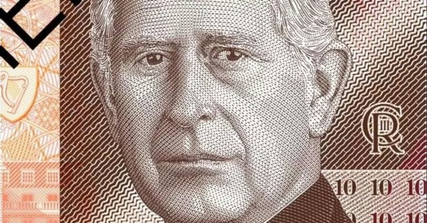 Foto - Kral Charles'ın portresinin bulunduğu banknotlar dolaşıma girdi!